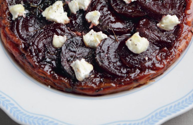 https://www.easyveggieideas.com/images/uploads/recipe-uploads/Beetroot_Tarte_Tatin_From_The_Baker_Brothers_REVISED.jpg